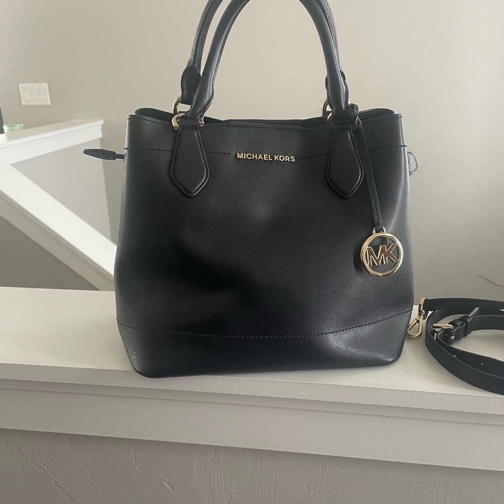 Michael Kors Black Leather Bucket Bag